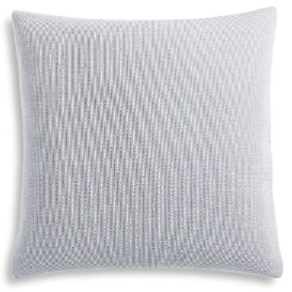 Hudson Park Diffused Geo Queen Bedding Set - 7 items. - Picture 8 of 12